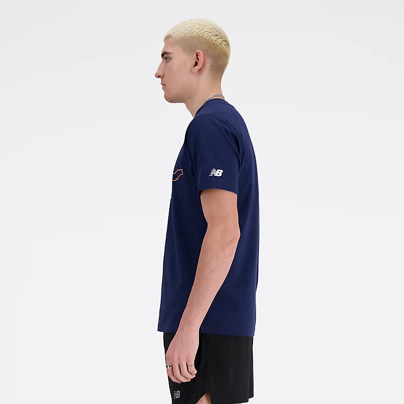 La mia copertina con grafica London Edition – NB NAVY