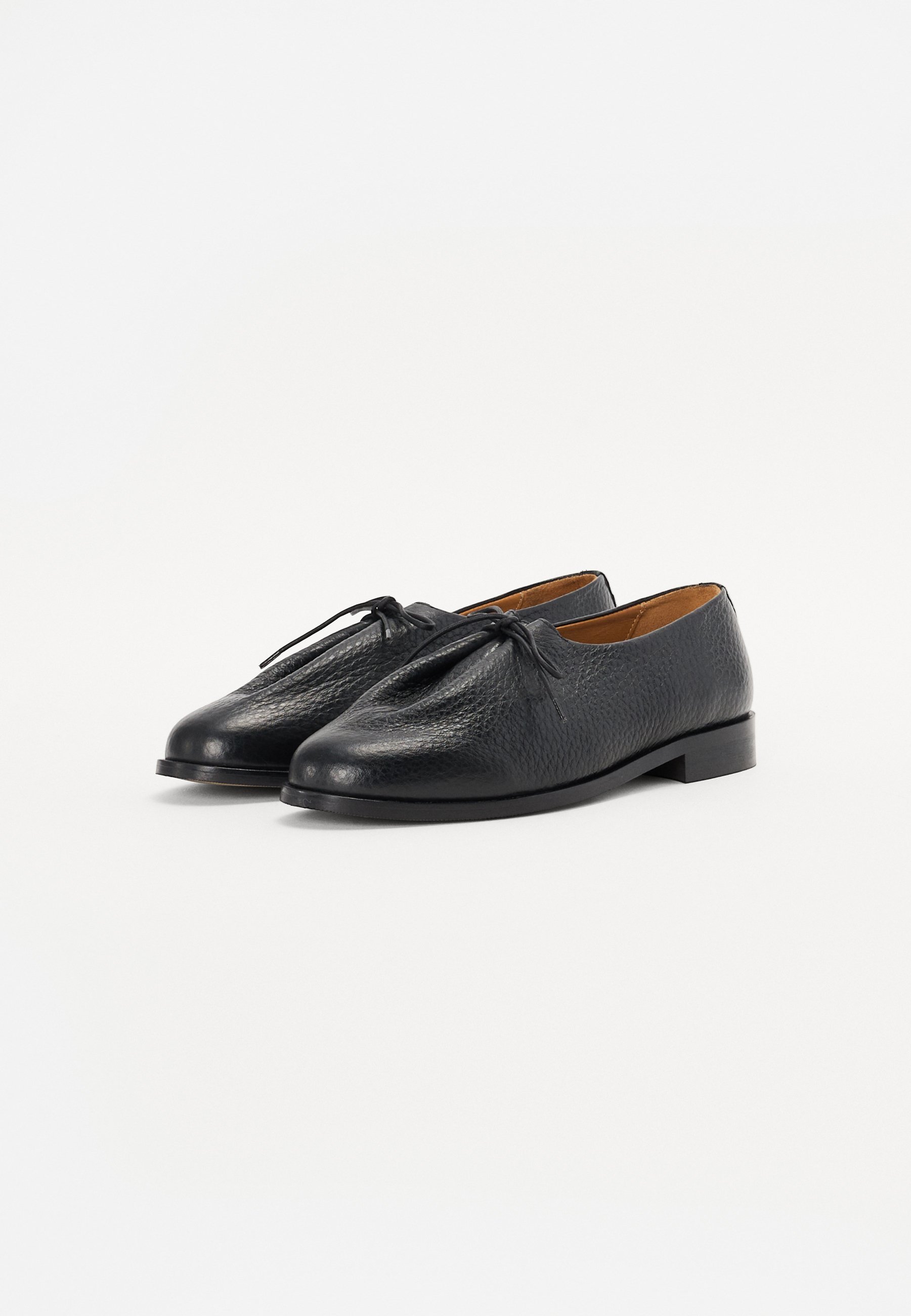 Jacques Solovière MATT KILT - Slip-on čevlji - črni
