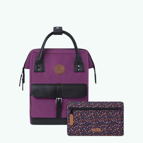 Cabaia Adventurer Kleiner Rucksack Singapur Lila