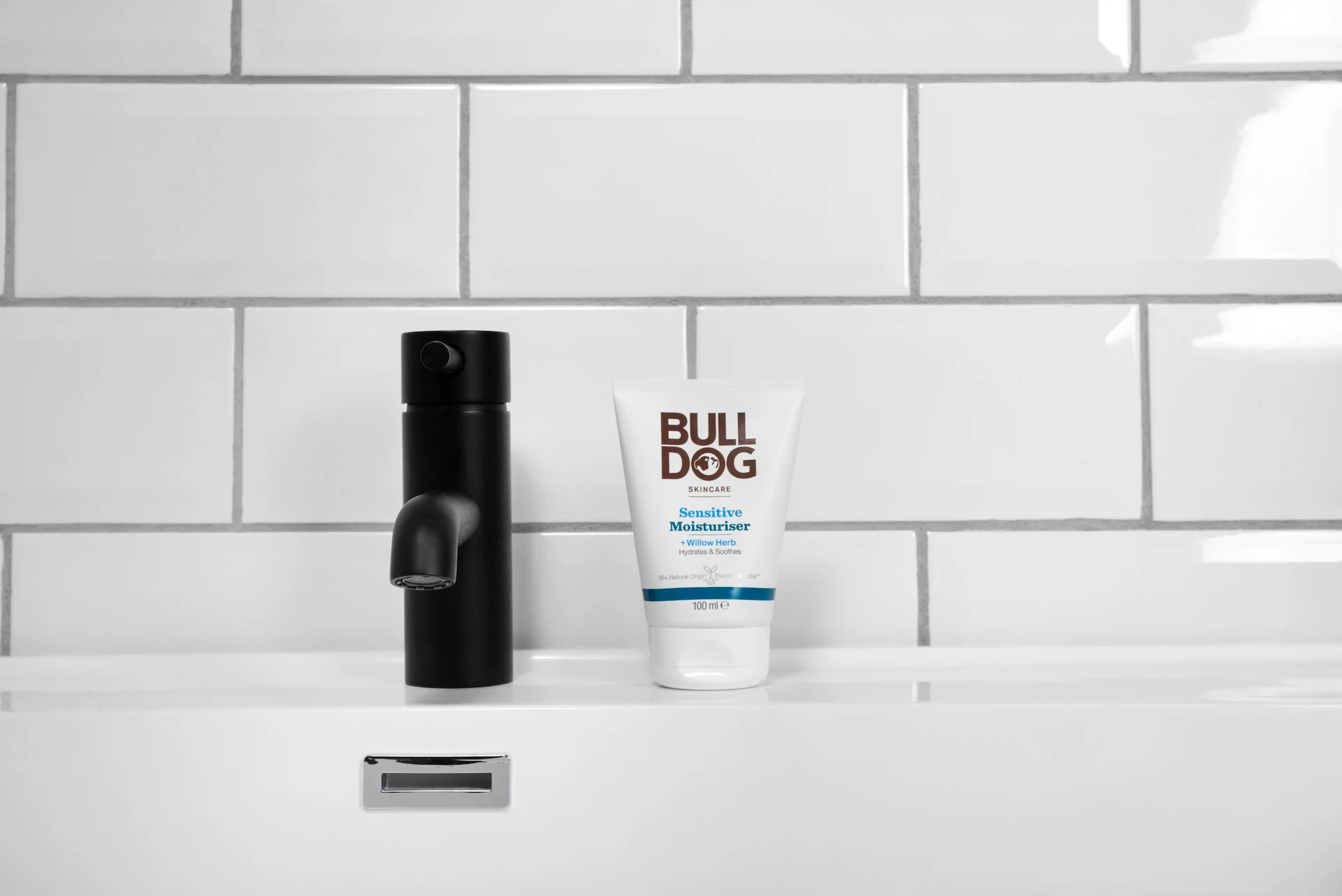 Cremă hidratantă pentru piele sensibilă 100 ml - Bulldog