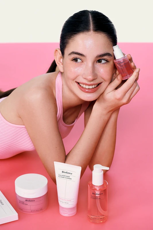 Biodance Pore Perfecting Collagen Peptide Serum regeneracijski in vlažilni serum za razširjene pore in gube