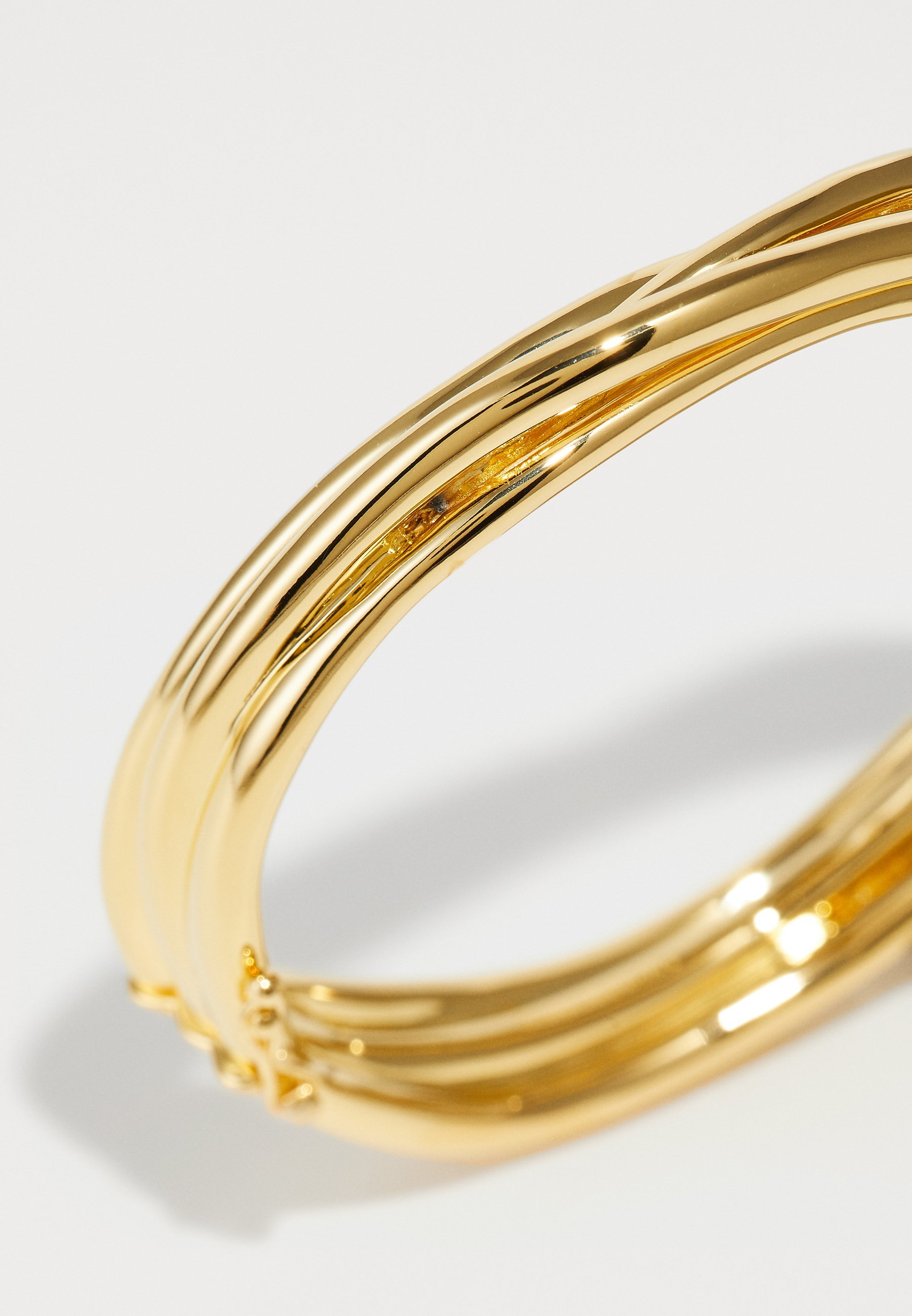 Bracelets Completedworks