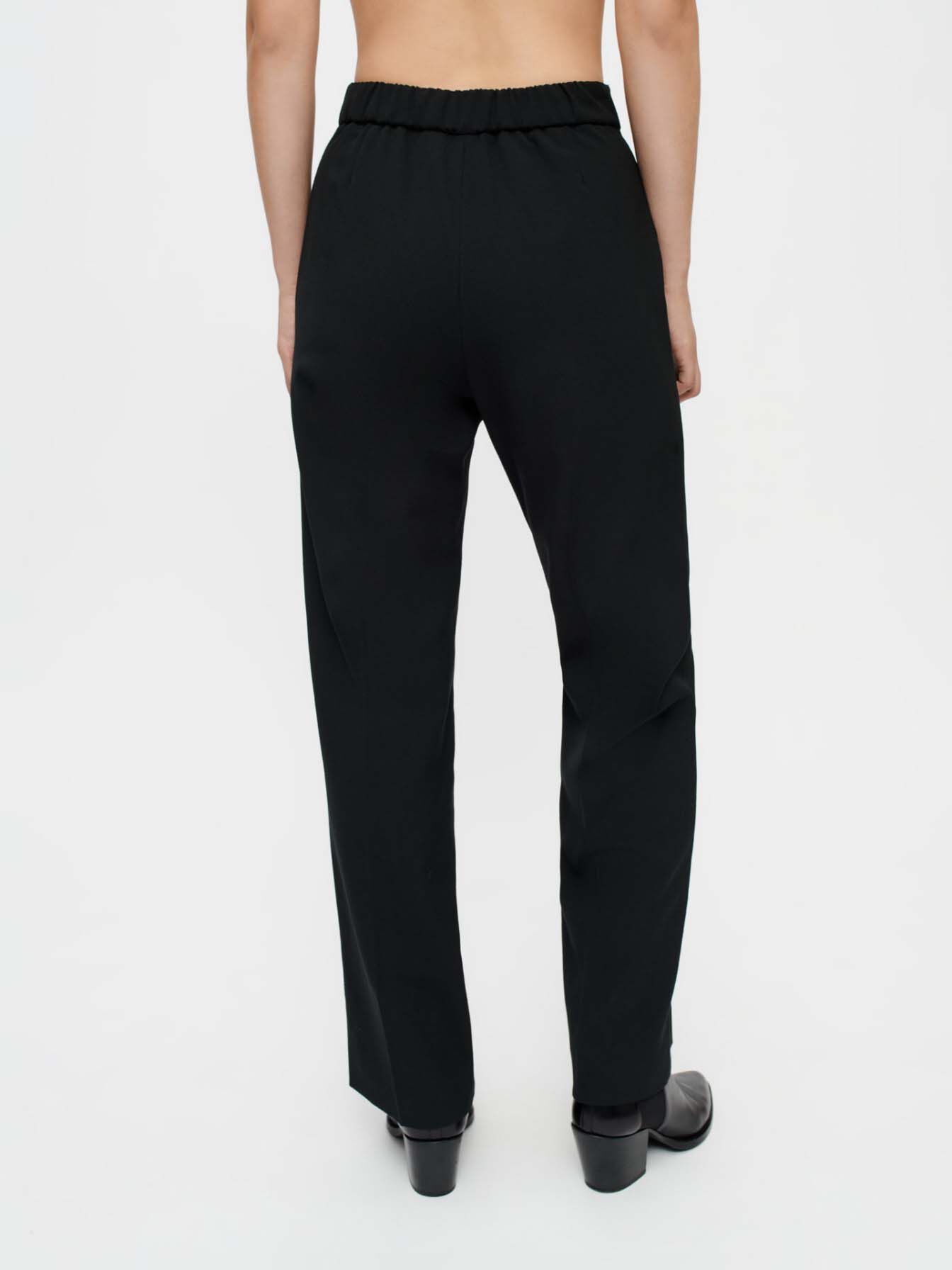 Pantaloni negri cu croi larg - Negru