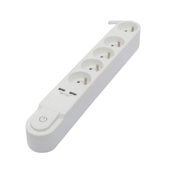 Multipresa CHACON a 5 prese, 16A, con interruttore, 2 porte USB e cavo da 3 m HO5VV-F 3x1,5mm² nera