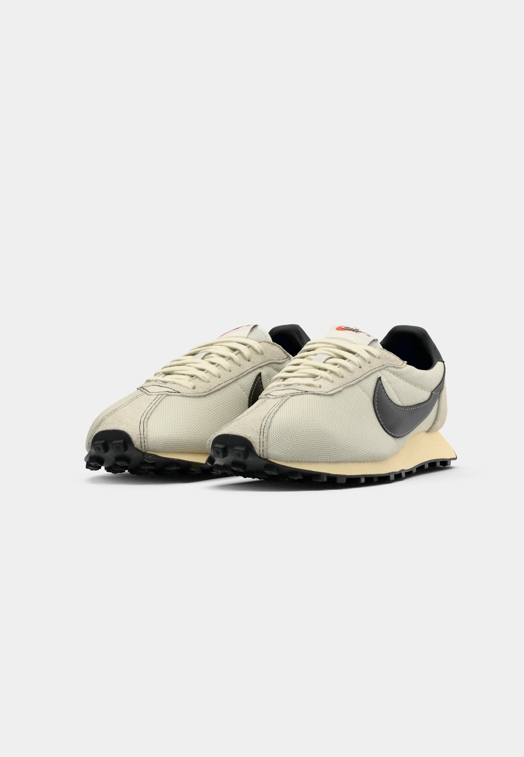 Baskets basses Nike Sportswear