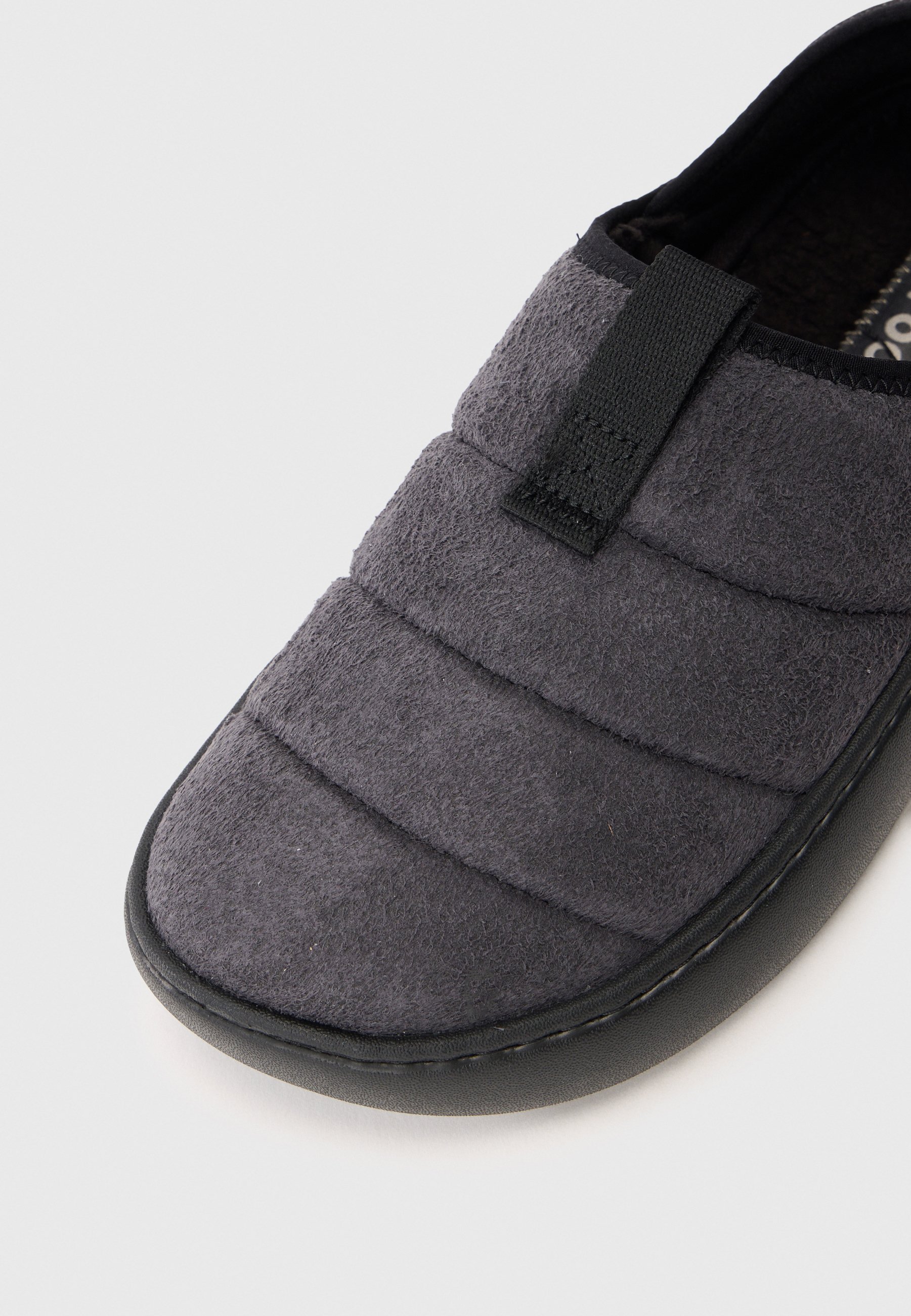 Crocs UNISEX - Instappers - zwart