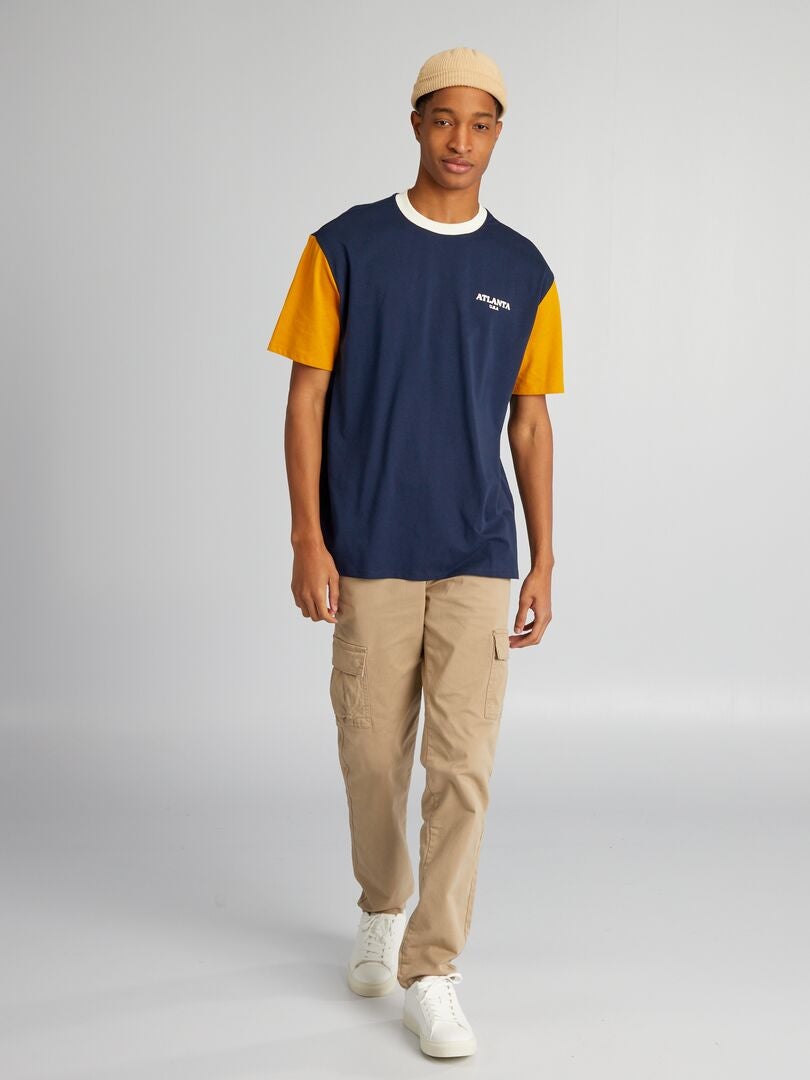 T-shirt van katoen met kleurblokken en ronde hals, geschikt voor personen langer dan 190 cm - GEEL