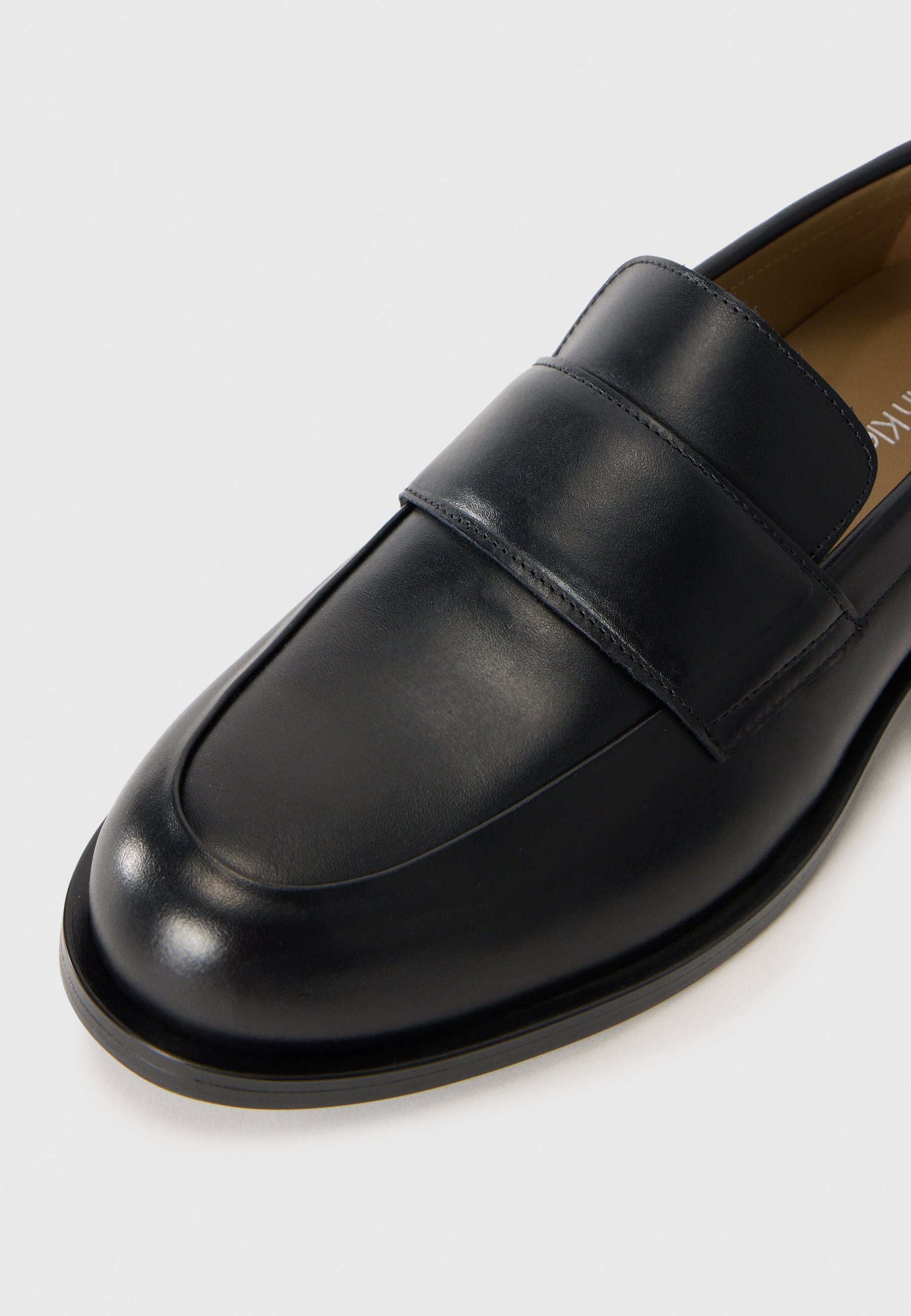 Calvin Klein Slip-ons - triple noir