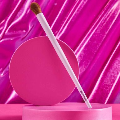 Essence Is My Cardio Blending Brush 1 enhet 1 enhet