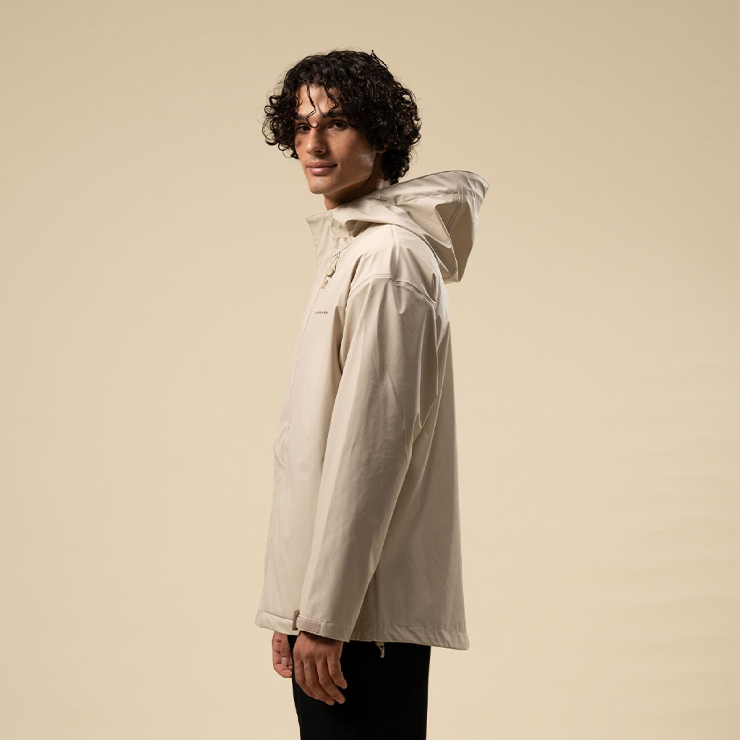 Veste imperméable courte tous les jours couleur grès