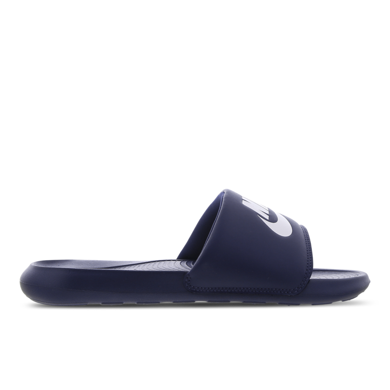 Nike Victori One