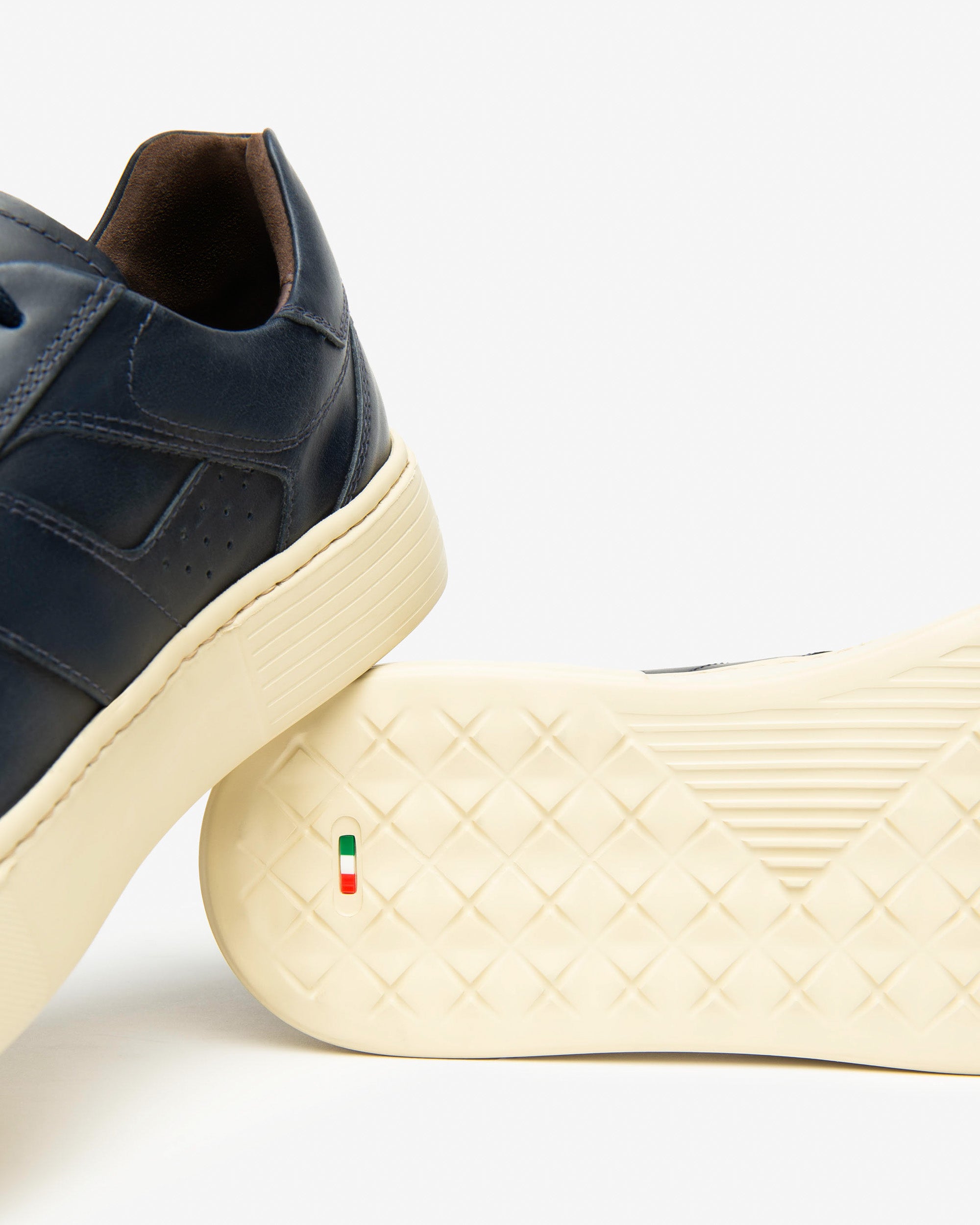  Herren-Sneaker aus Leder