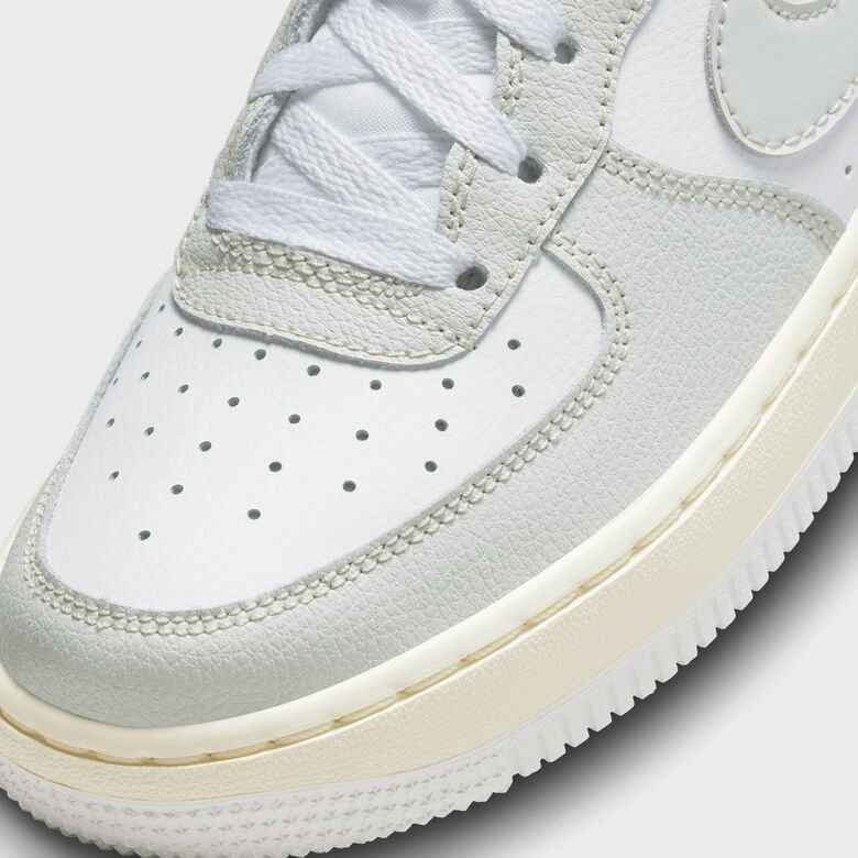 Air Force 1 (GS)