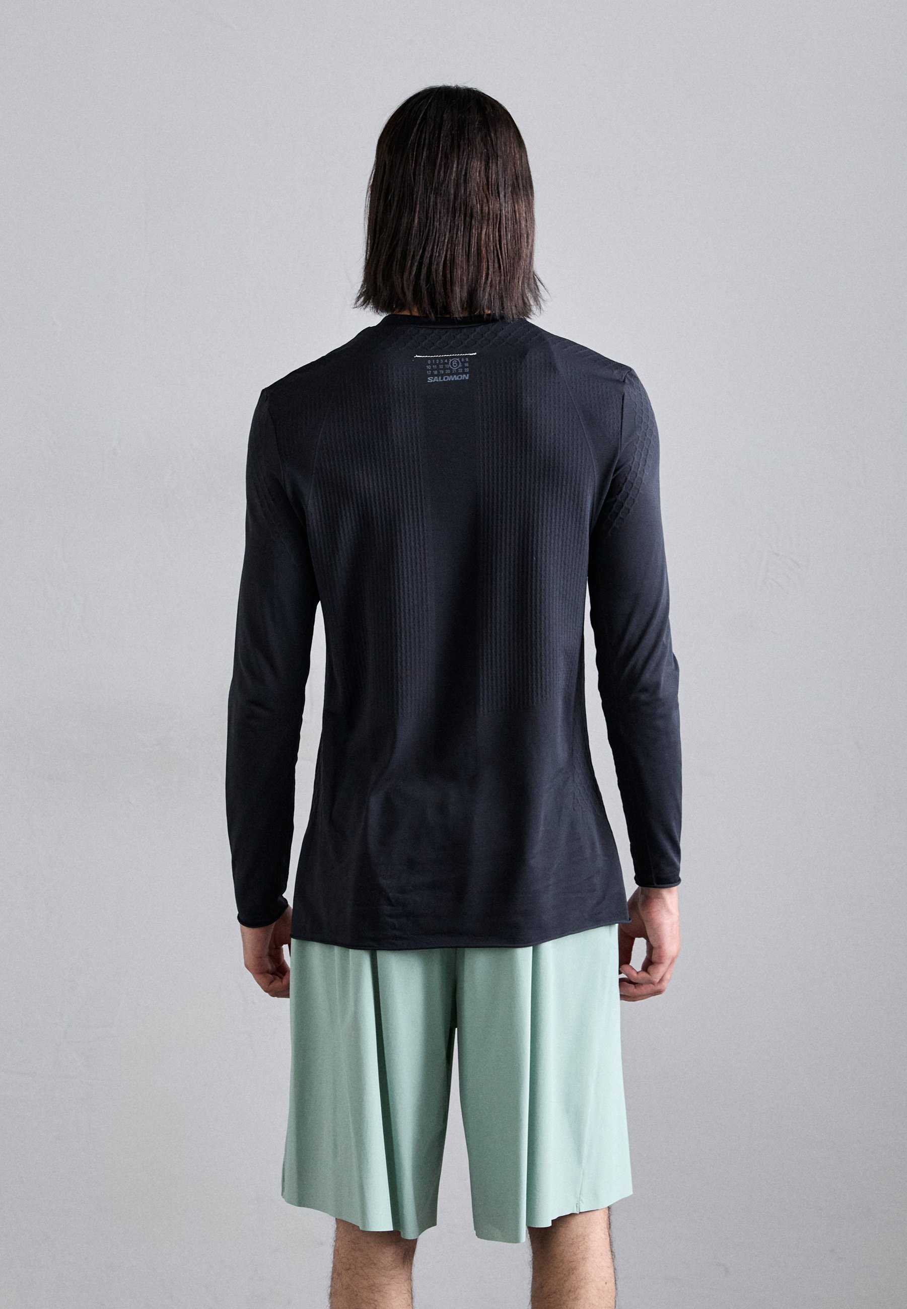 MM6 Maison Margiela MM6 MAISON MARGIELA X SALOMON - Top a maniche lunghe - nero intenso