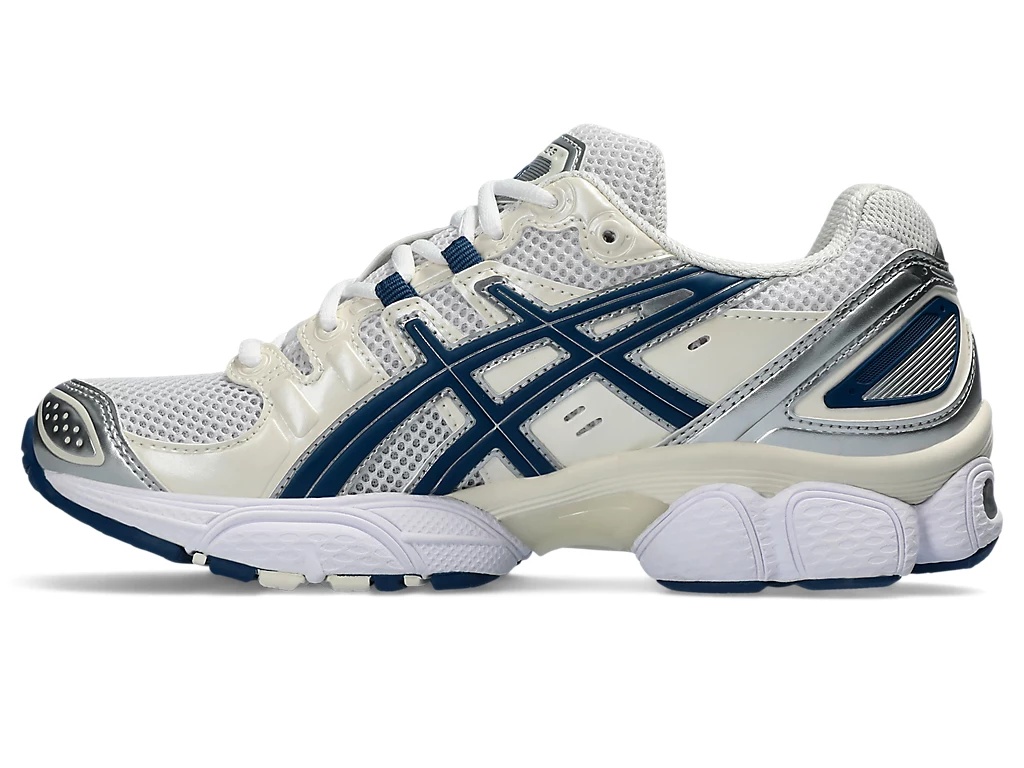 GEL-NIMBUS 9 - White/Light Indigo