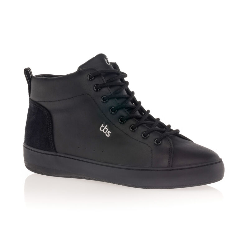 Zapatillas deportivas para mujer en color negro.
