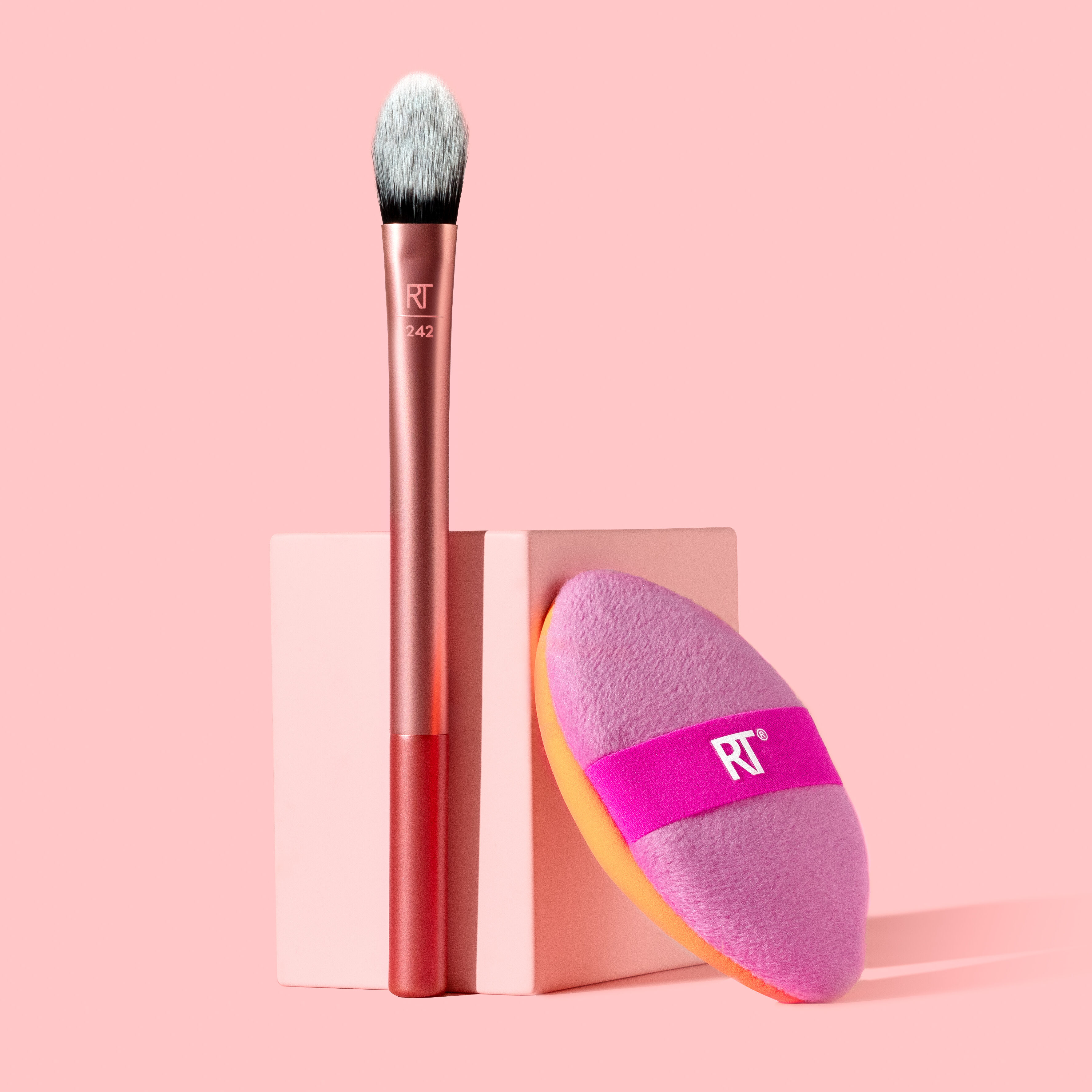 Dúo de precisión y perfección de Real Techniques