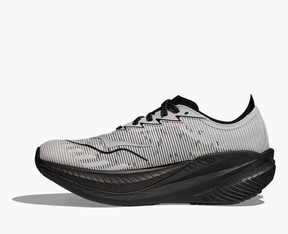 HOKA Mach X 2 Negro / Polvo Estelar