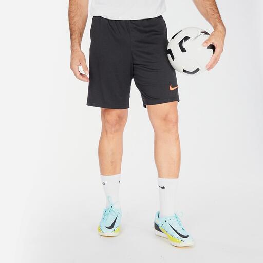  Nike Academy Mat