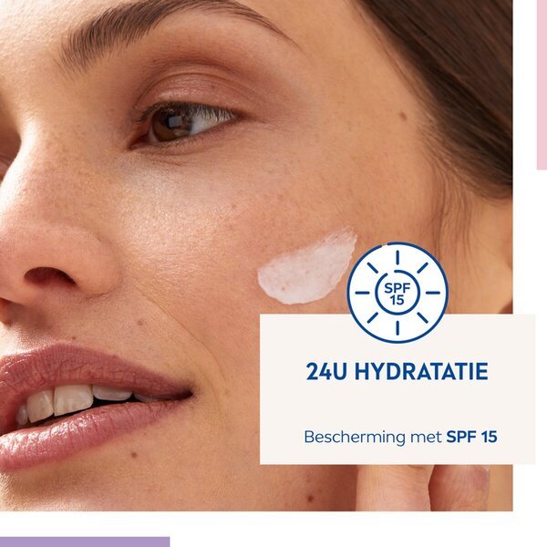 NIVEA hranilna dnevna krema z zaščitnim faktorjem 15<br>50 ml - za suho kožo
