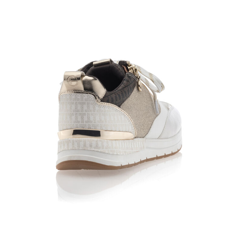 Zapatillas deportivas para mujer color beige.