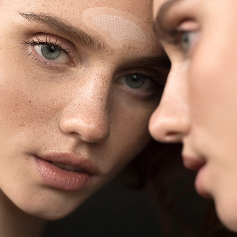 FOREO FAQ™ Microneedling anti-rimpelpleisters voor het voorhoofd met hyaluronzuur