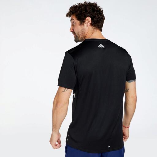  adidas Brand Love