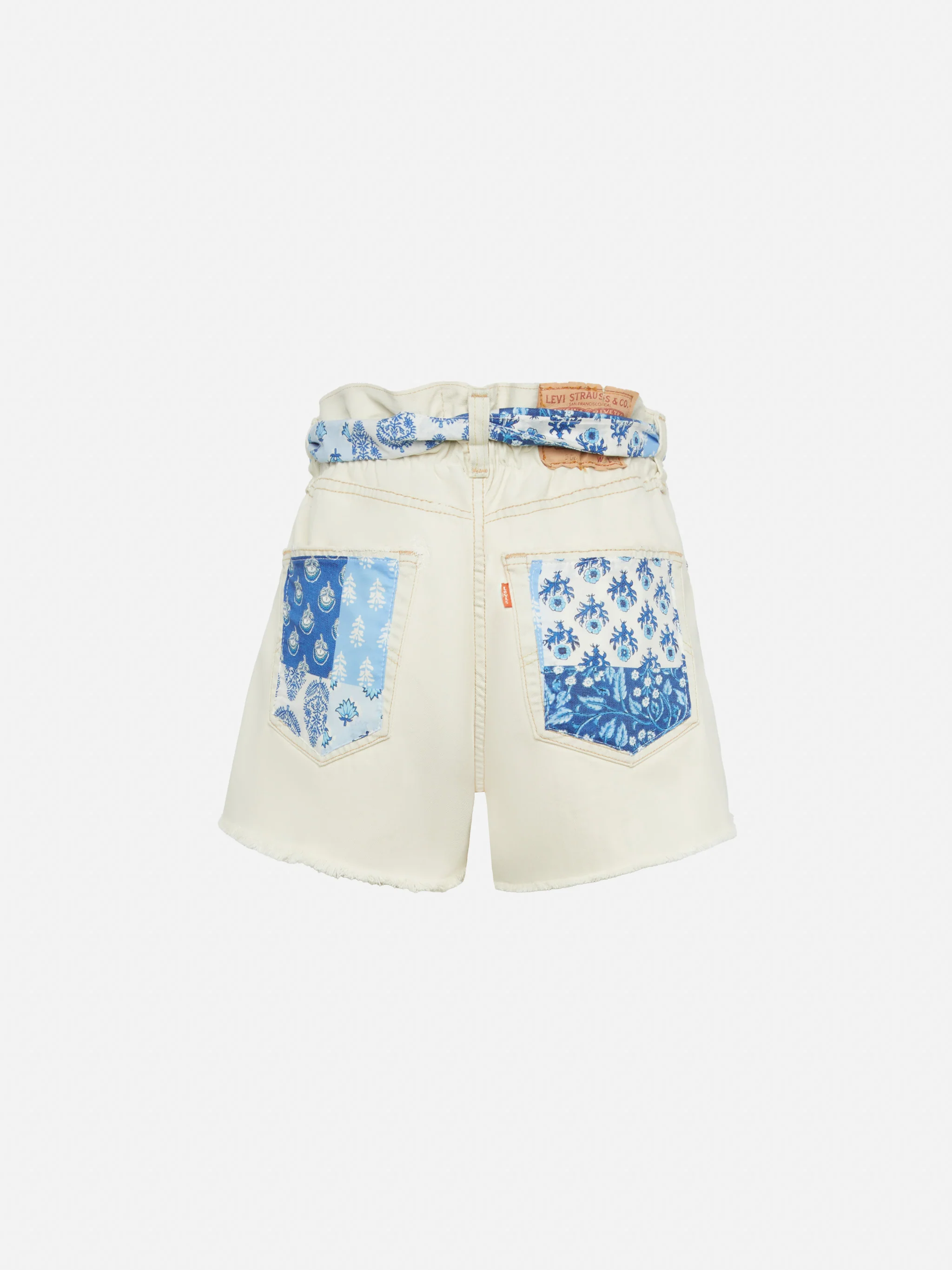 Arizona upcycled denim shorts met patch
