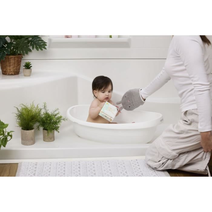 INGENUITY - Vasca da bagno Sylvi - Amaca convertibile per neonati fino a 6 mesi, panno per il lavaggio e libro per il bagnetto inclusi 24M+