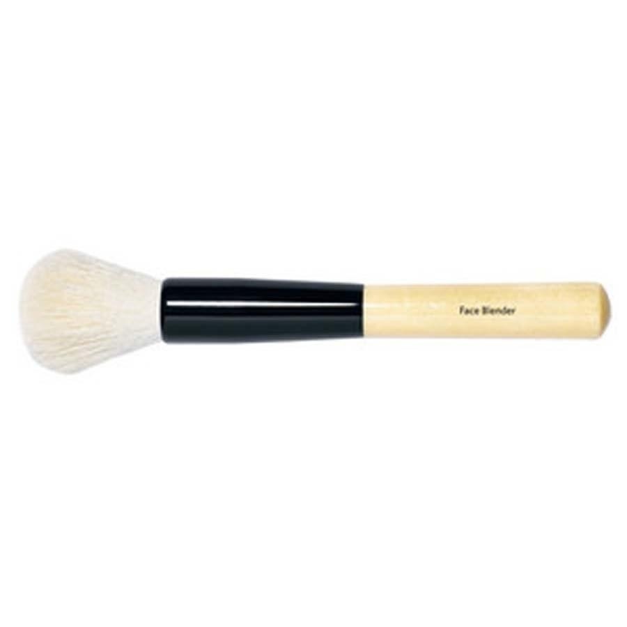 Bobbi Brown kist za puder, kist za blendanje lica – 1 komad