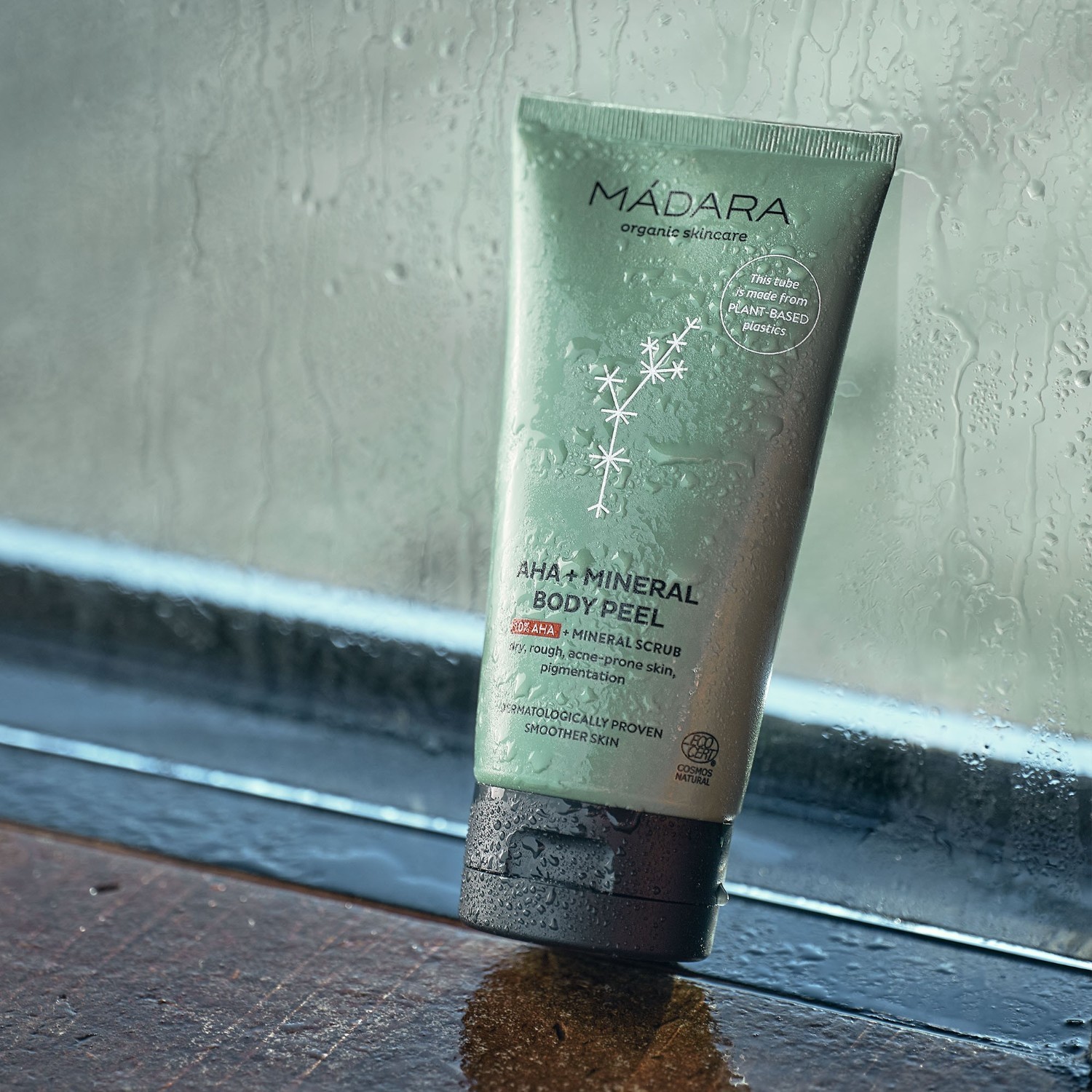 MÁDARA Telový peeling AHA minerálny telový peeling - 175 ml