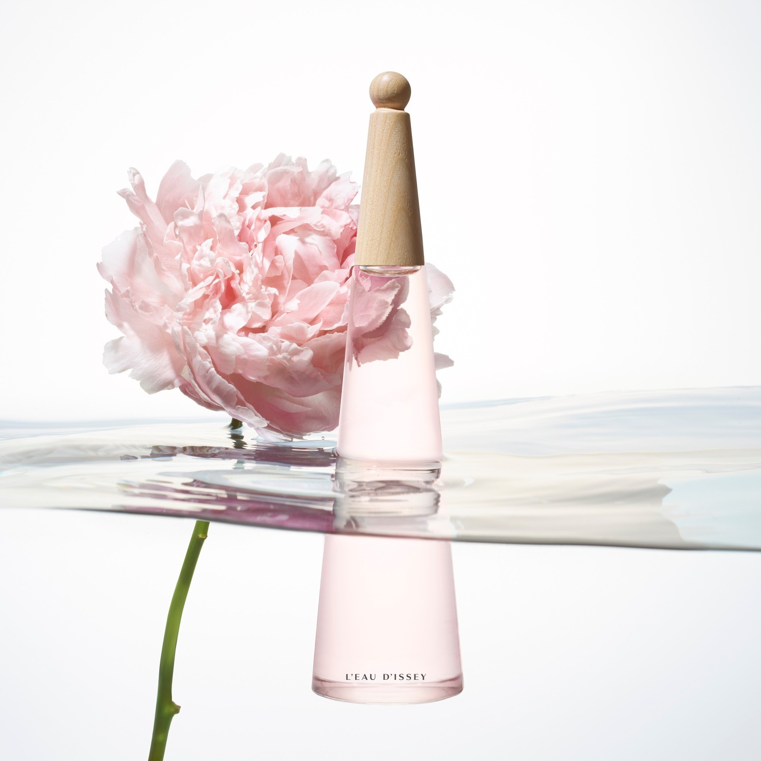 Issey Miyake tualetes ūdens L'Eau d'Issey Pivoine Intense tualetes ūdens - 50 ml