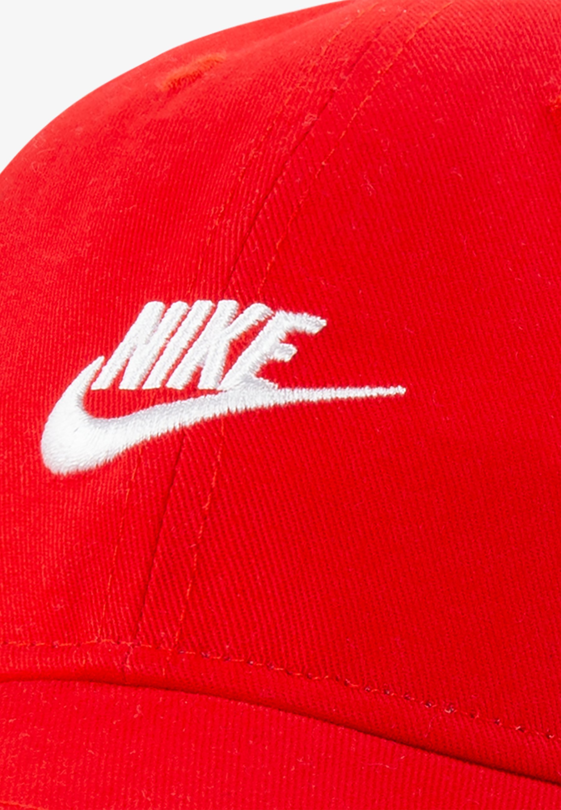 Casquette Nike Sportswear FUTURE CURVE BRIM UNISEX - rouge universitaire