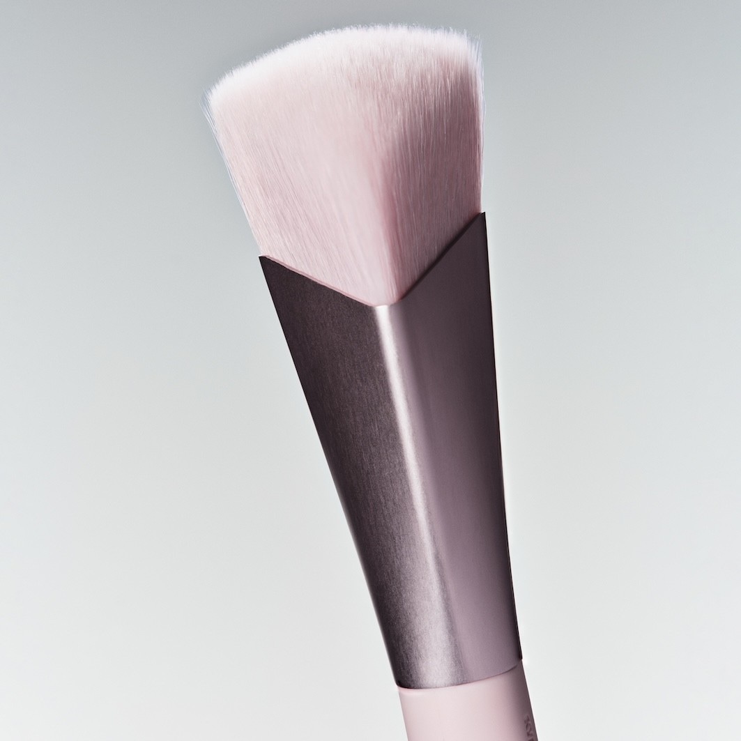 KYLIE COSMETICS Skin Tint Brush n°3