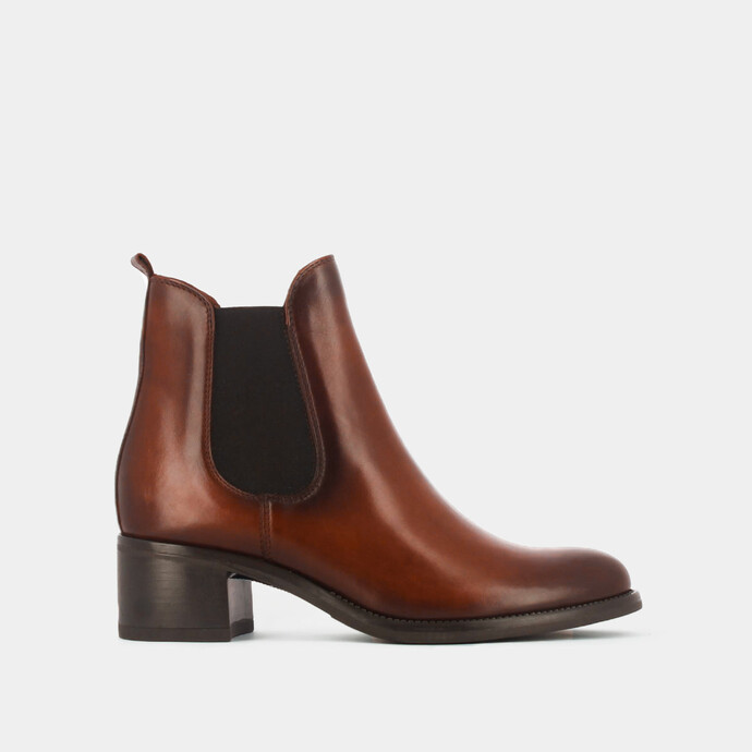 Bottines à talons  en cuir cognac
