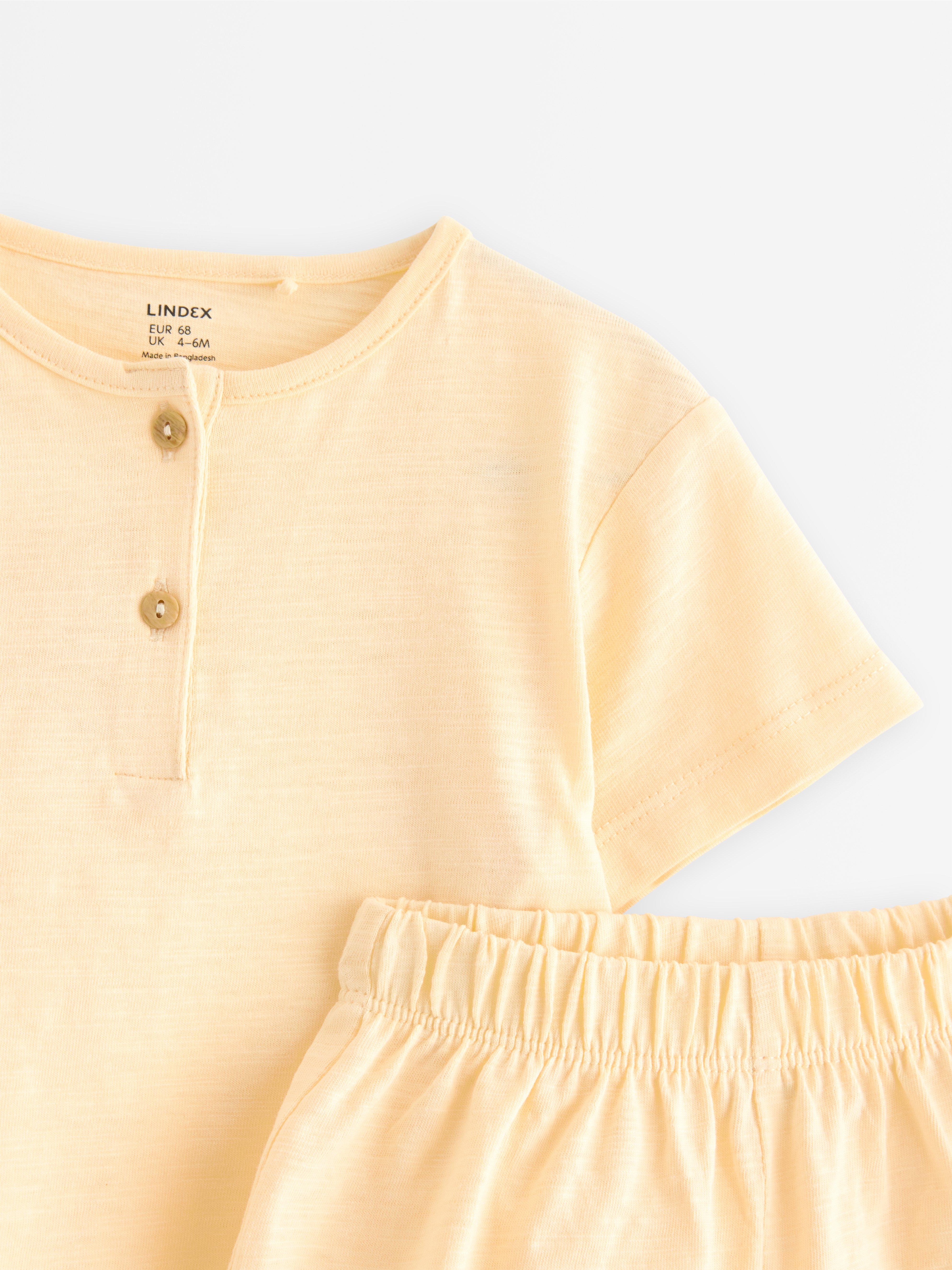 Ensemble - t-shirt et short jaune clair