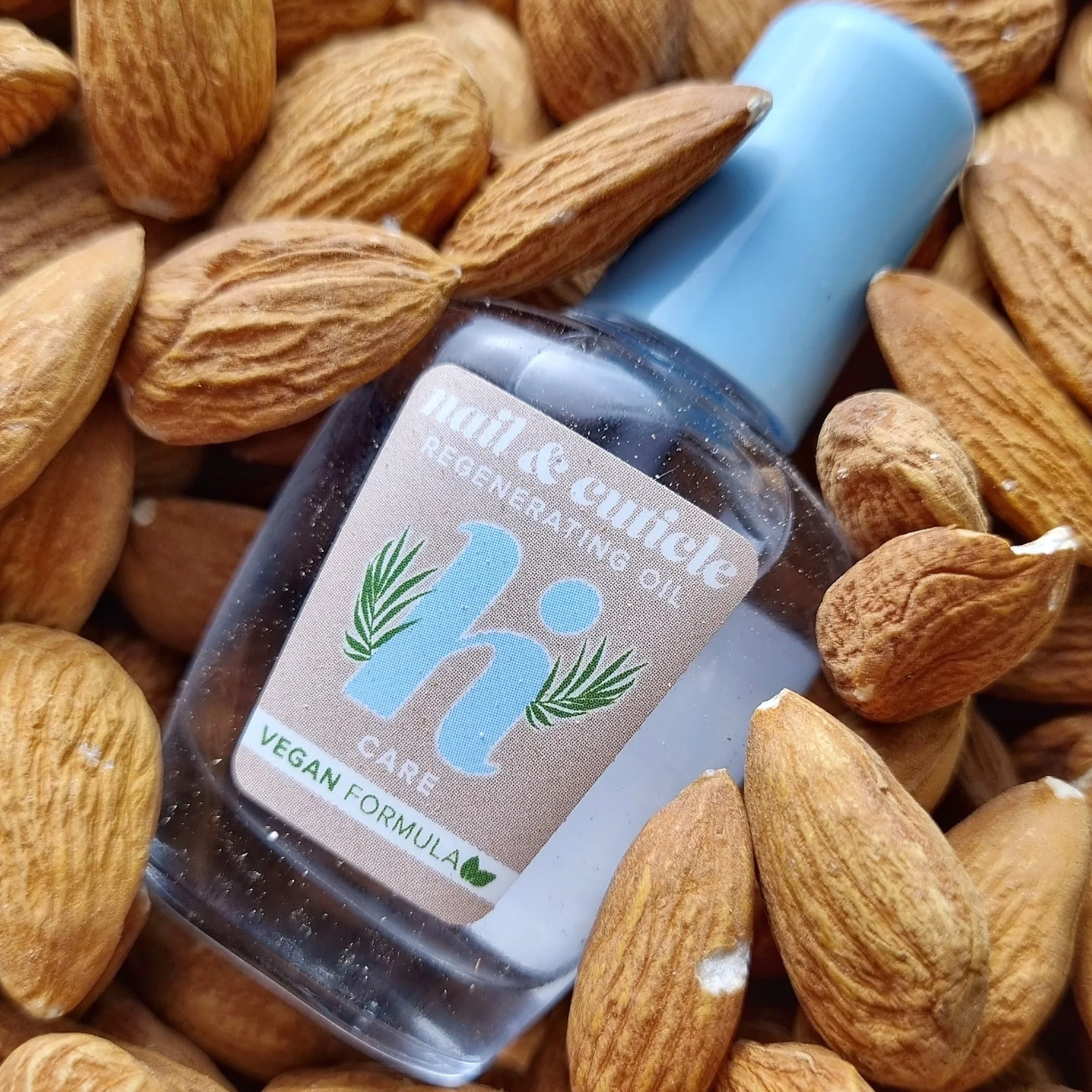 Care Nail & Cuticle Regenerating Oil - Trattamento Unghie