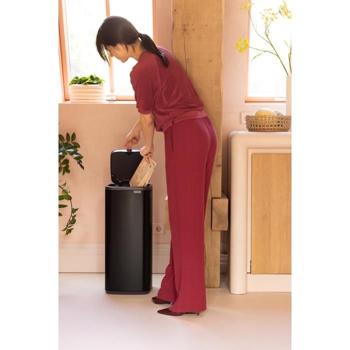 Cubo de basura Brabantia Bo Touch, 30 litros - Negro mate