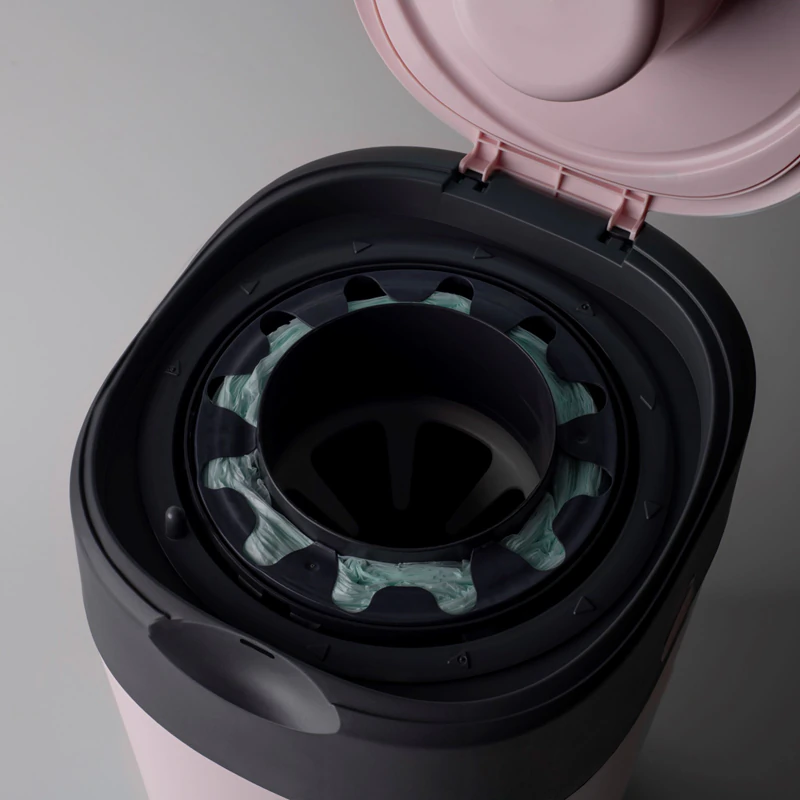 Kôš na plienky Tommee Tippee Twist & Click ružový + kazeta
