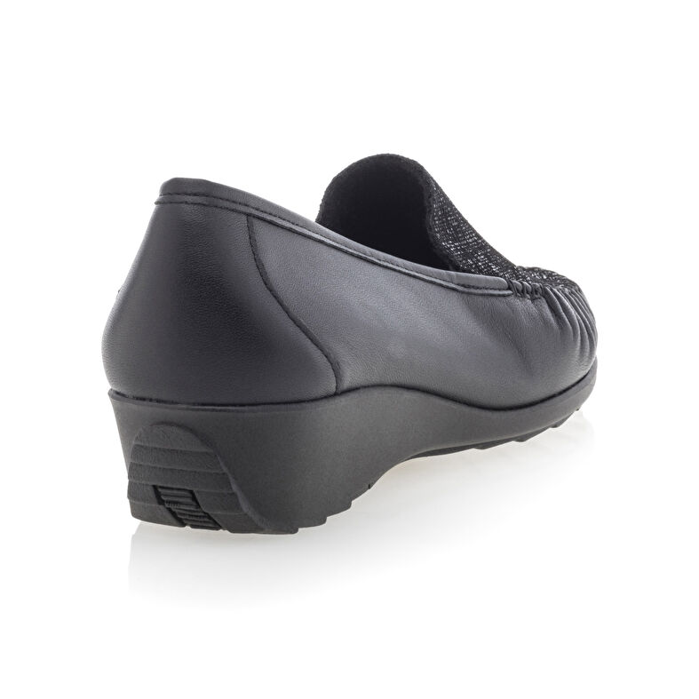 Scarpe comode da donna nere