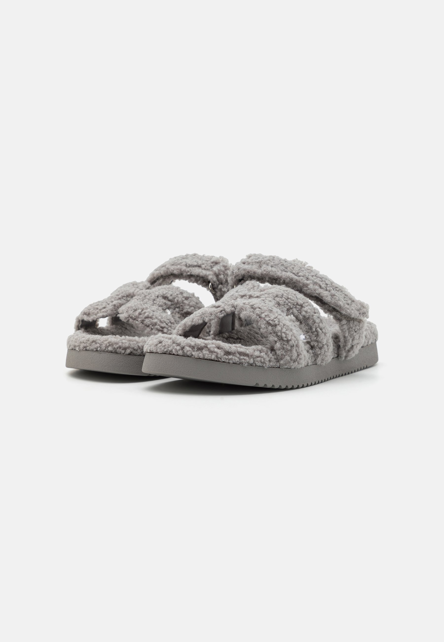 Steve Madden MISSILE-F - Slippers - grijs