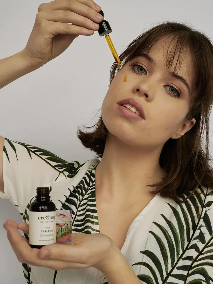Creamy Tamanu Wygładzające serum olejowe do twarzy z wit. C 5% 30 ml