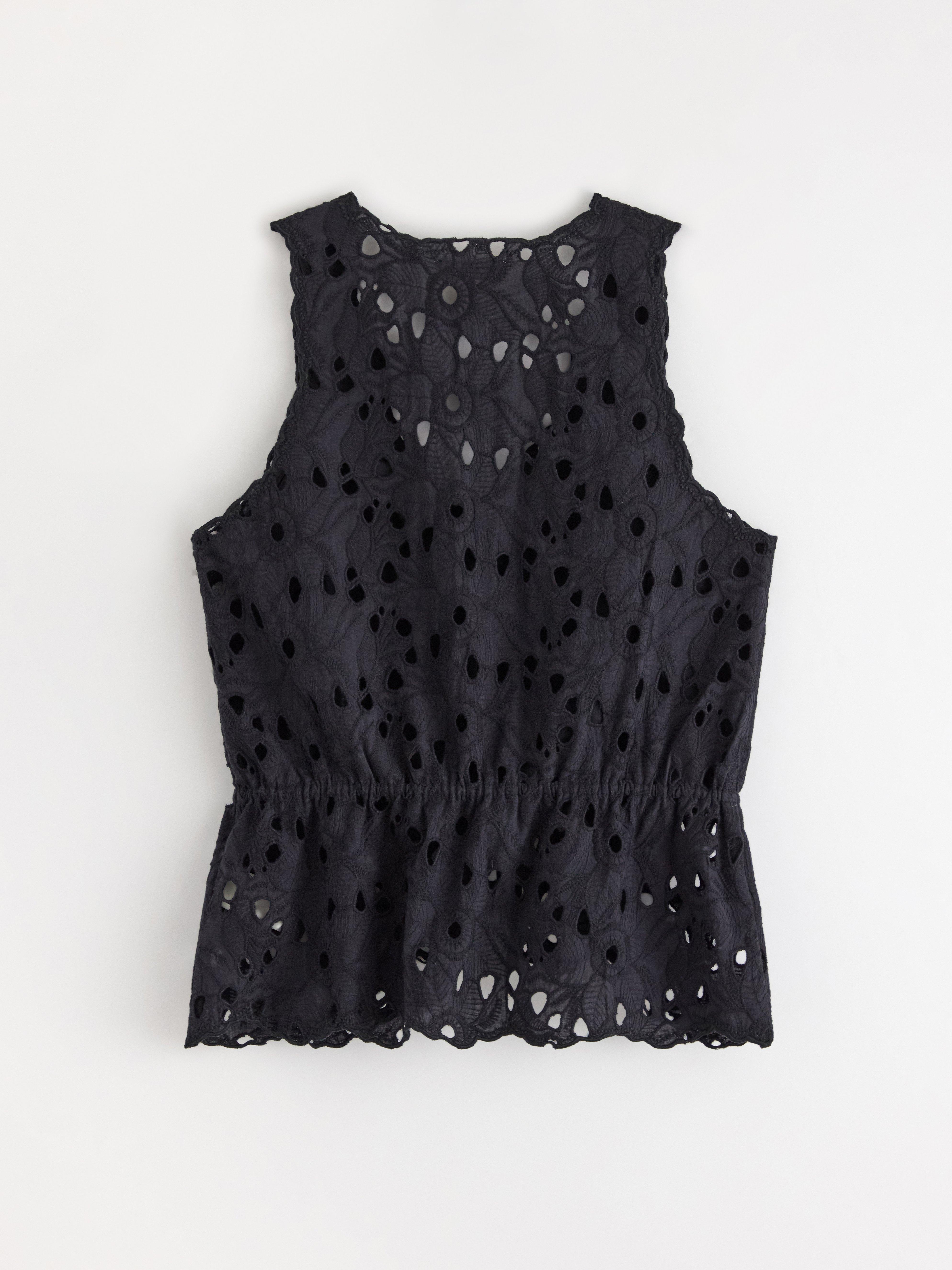 Blus com bordado inglês Preto