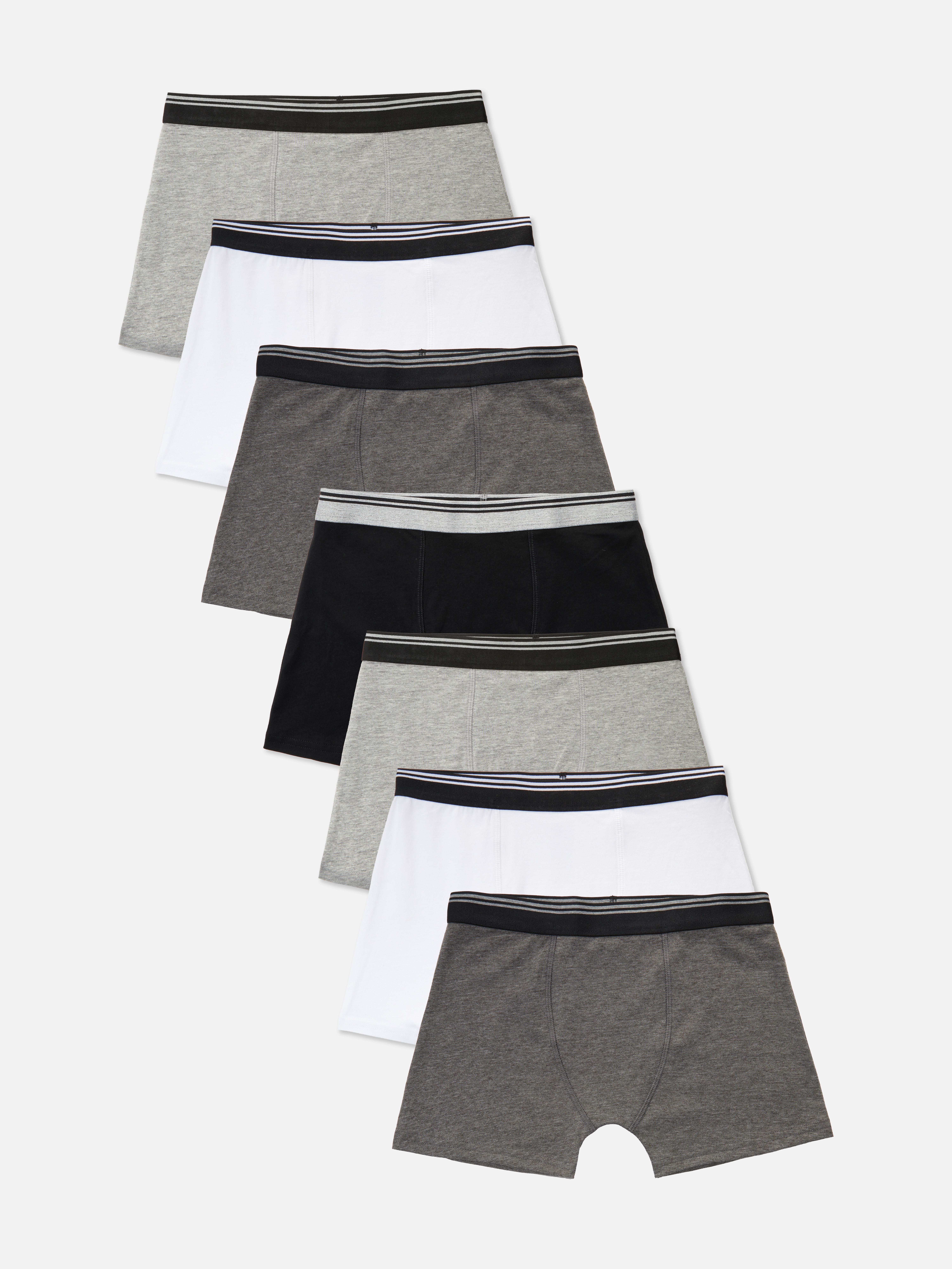 Boxershorts, 7er-Pack. Eine Mehrfachpackung Boxershorts in klassischen Farben.