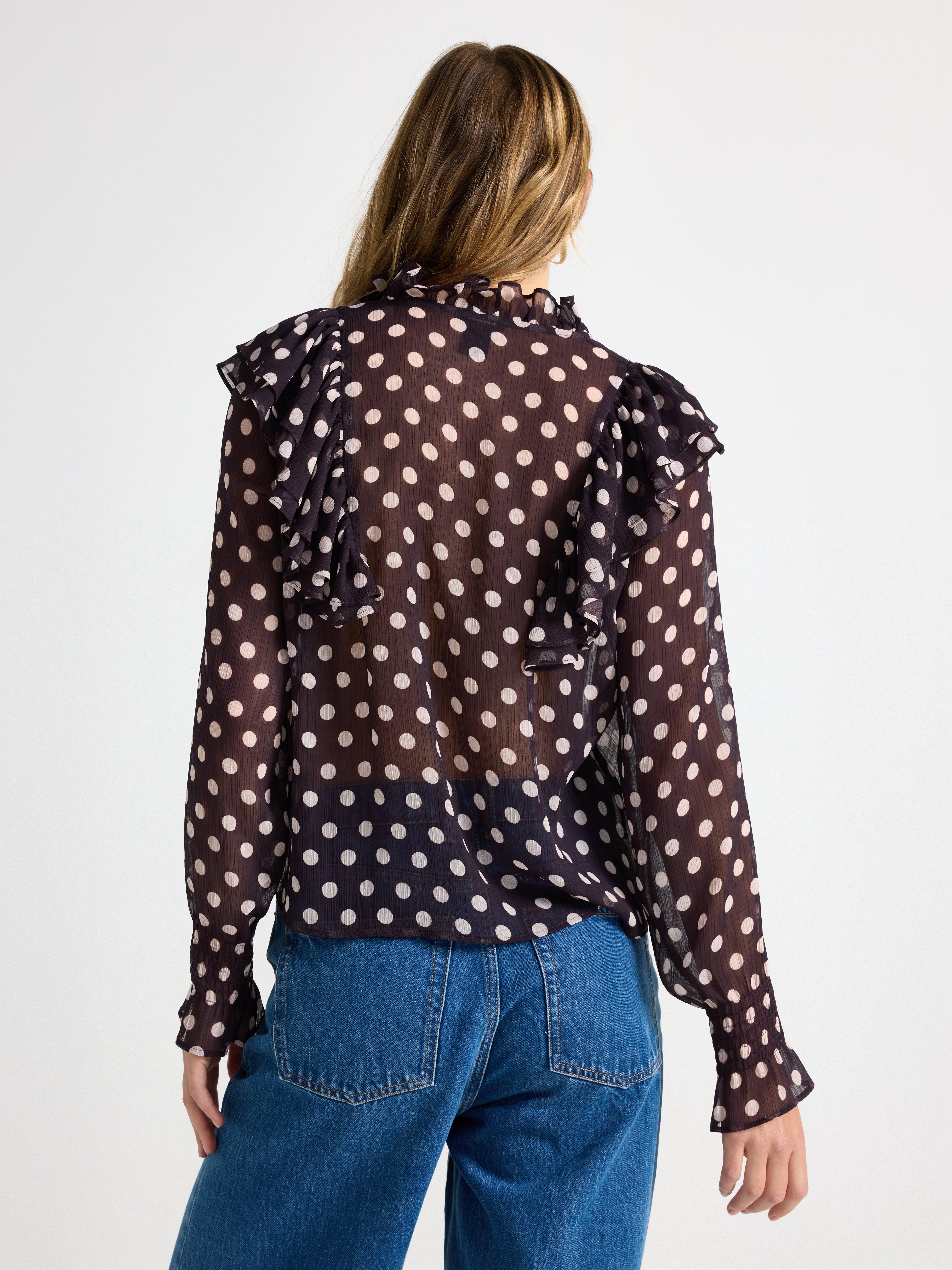 Blusa de manga larga color lila oscuro