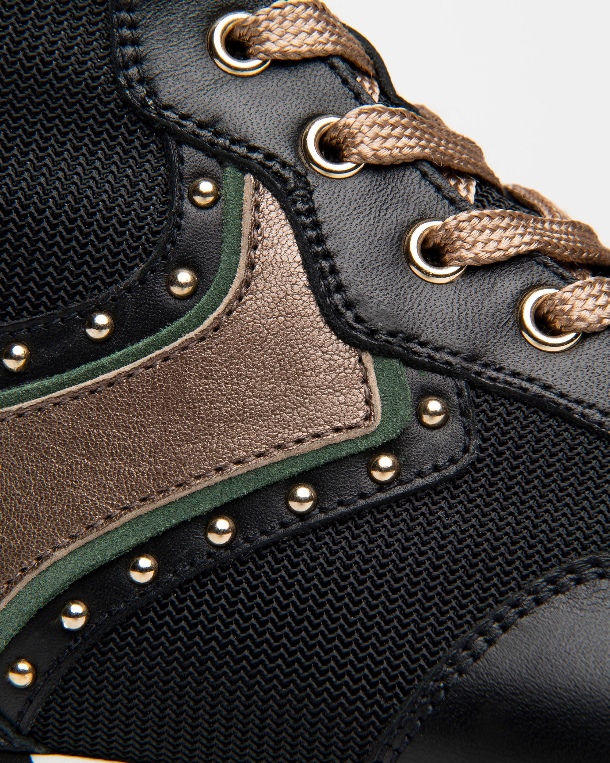  Damen-Sneaker mit hohem Schaft aus Leder und Wildleder