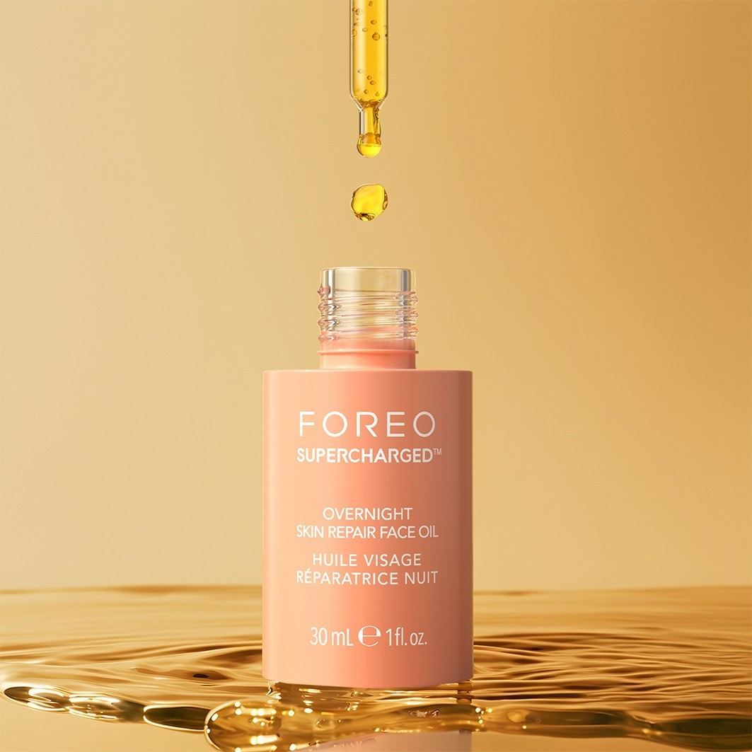 FOREO olje za obraz SUPERCHARGED™ – nočno olje za nego kože – 30 ml