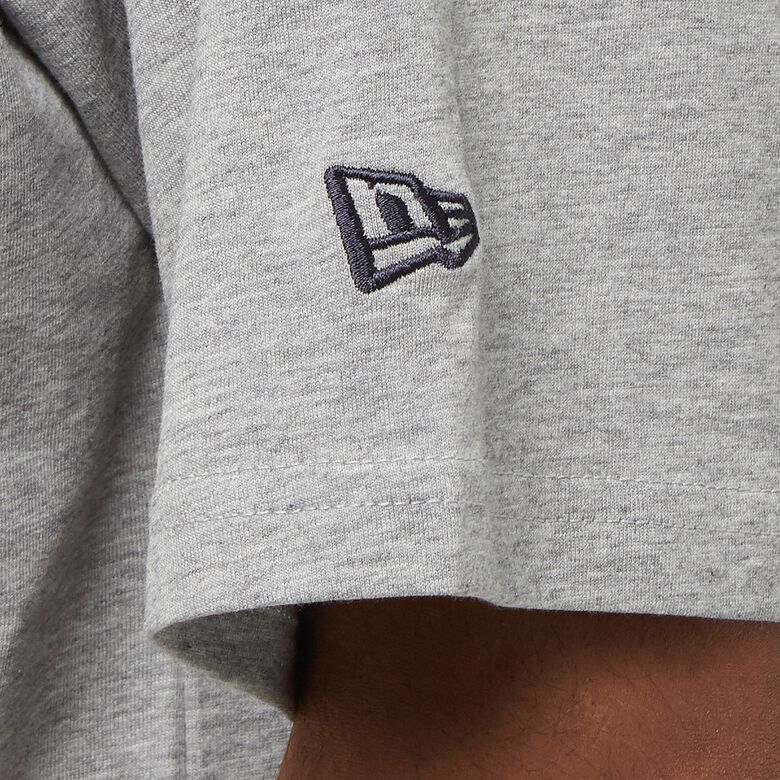 Camiseta extragrande con estampado del arco de la MLB de los Yankees de Nueva York