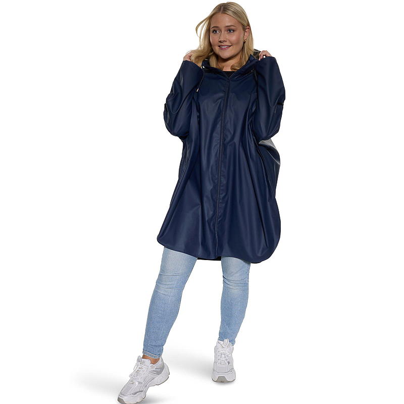 Tempo 2 Cambiare il poncho antipioggia con il cappuccio