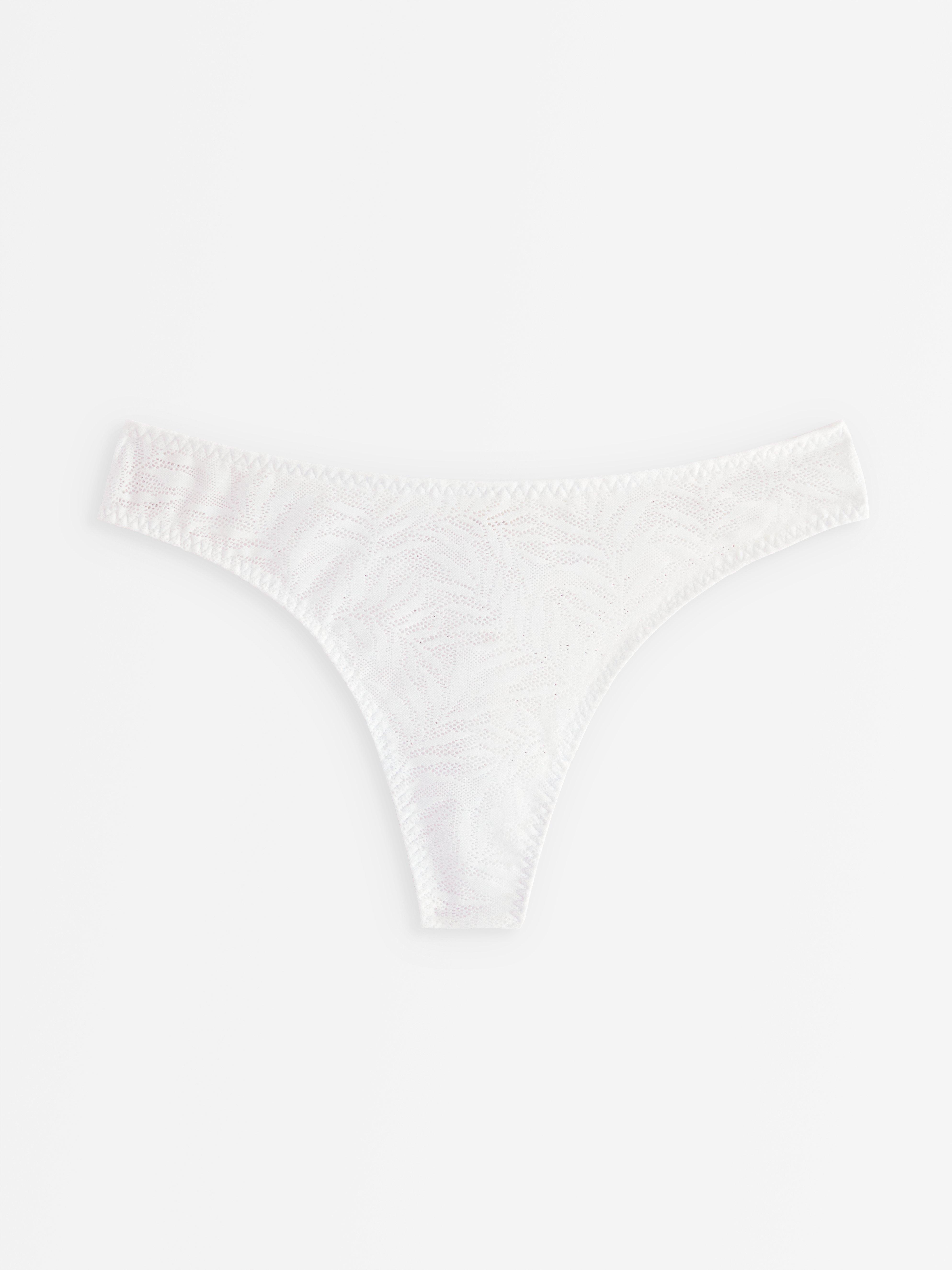 Stringtrosa i spets White